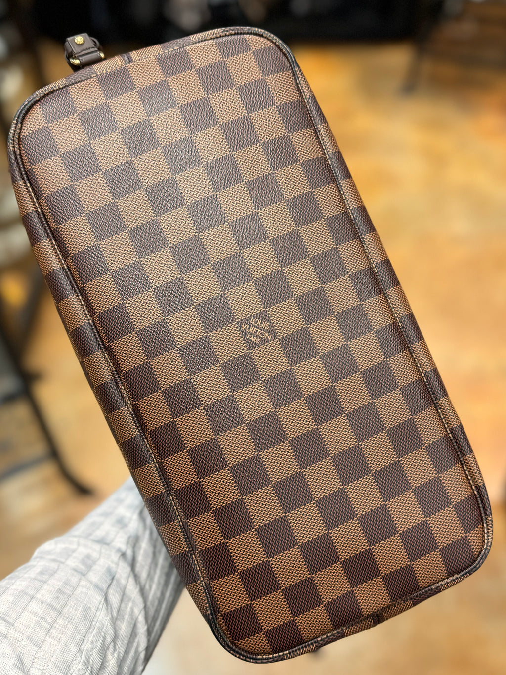SOLD! LOUIS VUITTON Damier Ebene Canvas Neverfull MM Tote Bag