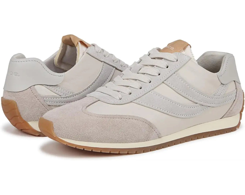 SOLD! VINCE. Oasis Leather Runner Sneakers Sz. 9