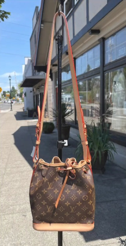 LOUIS VUITTON NOE BB Monogram Canvas/Leather Bucket Bag M46983