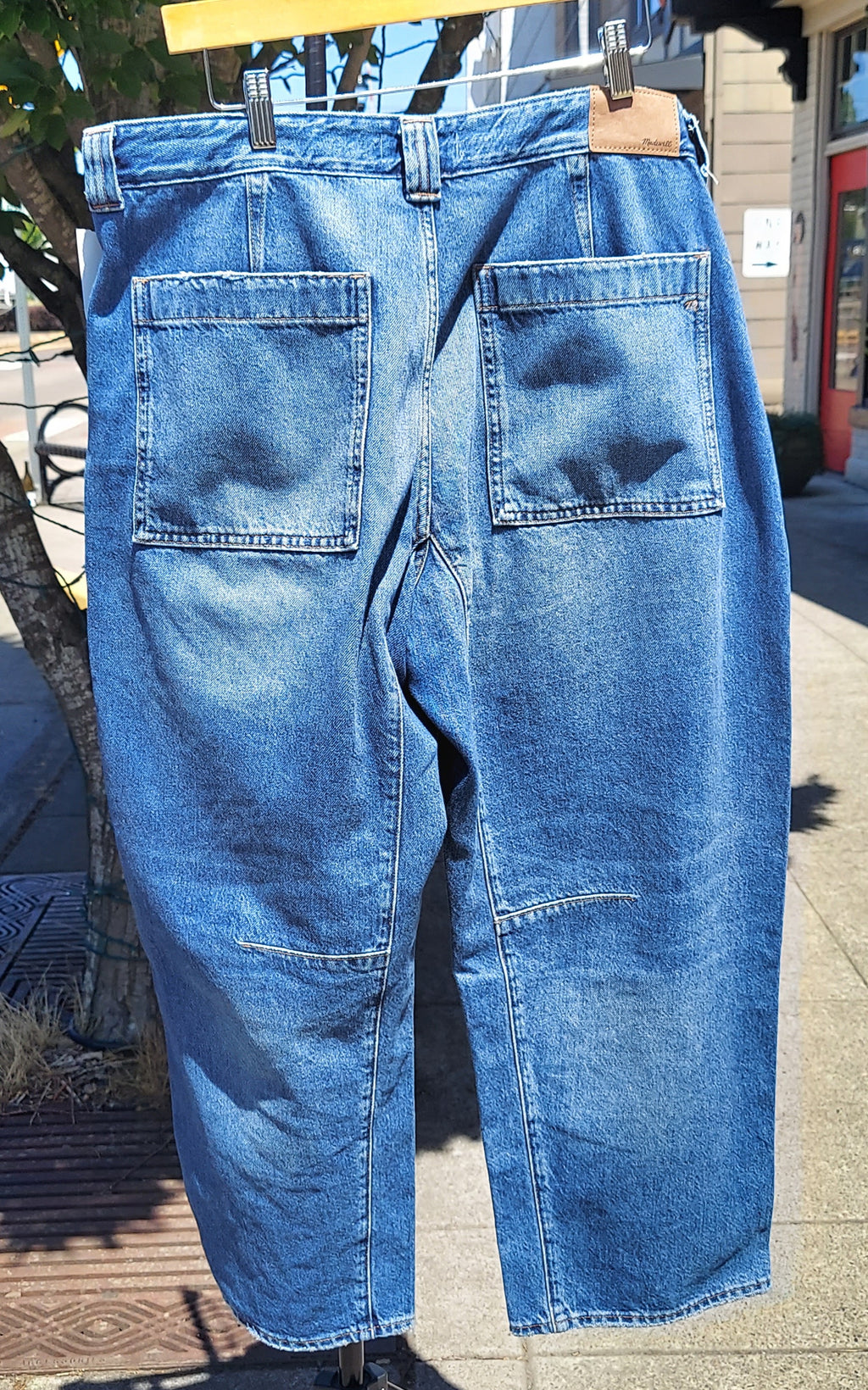 Madewell The Darted Barrel Leg Jeans Sz. 32