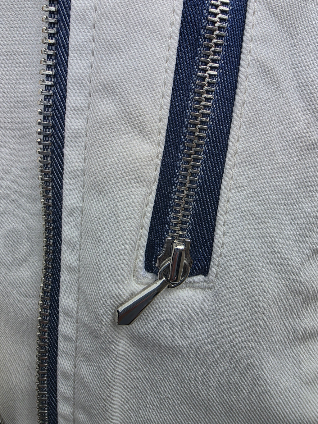 7 For All Mankind White Zip Jean Jacket Sz. Medium