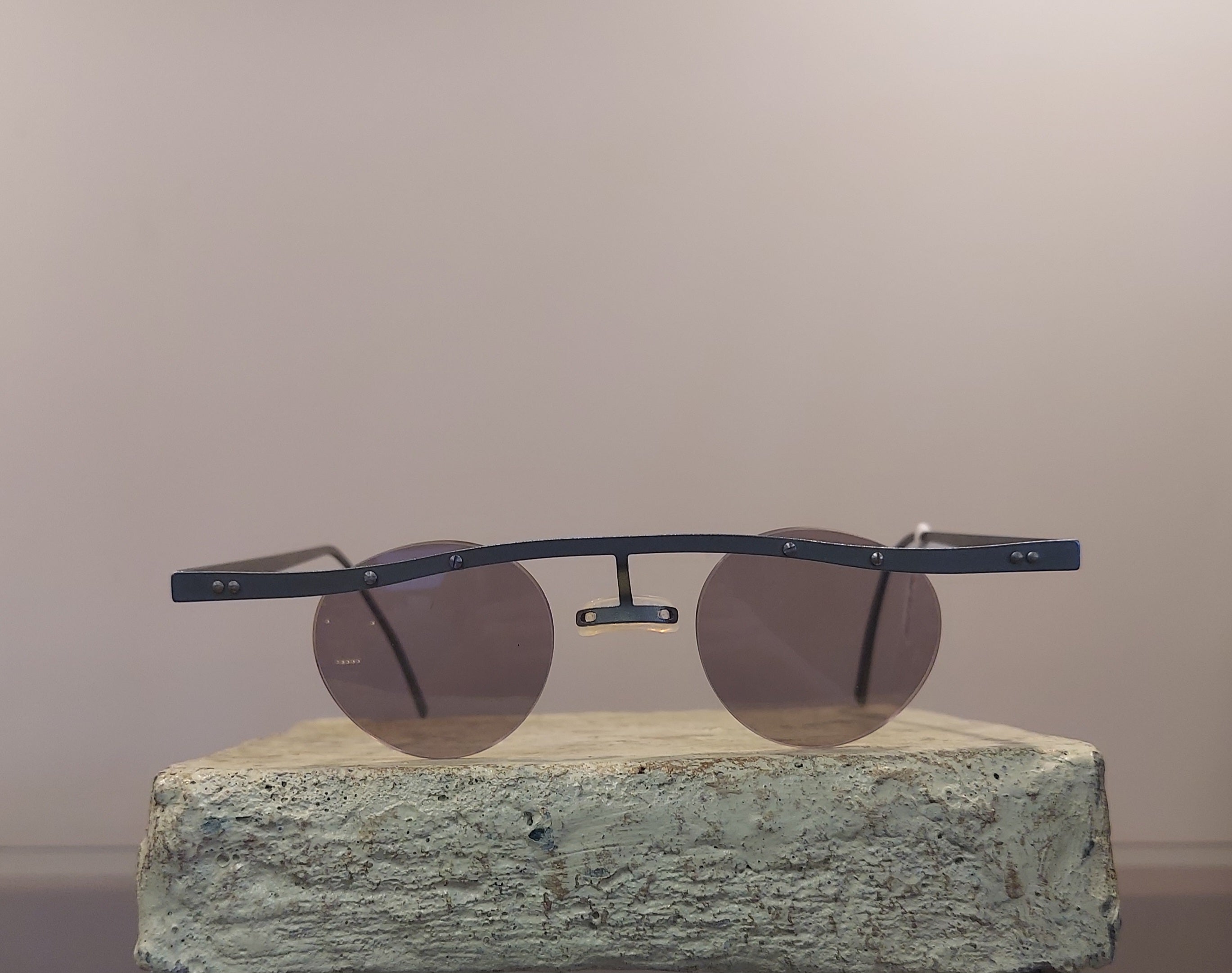 Vintage 90’s Theo Belgium Tita V7 Titanium Sunglasses