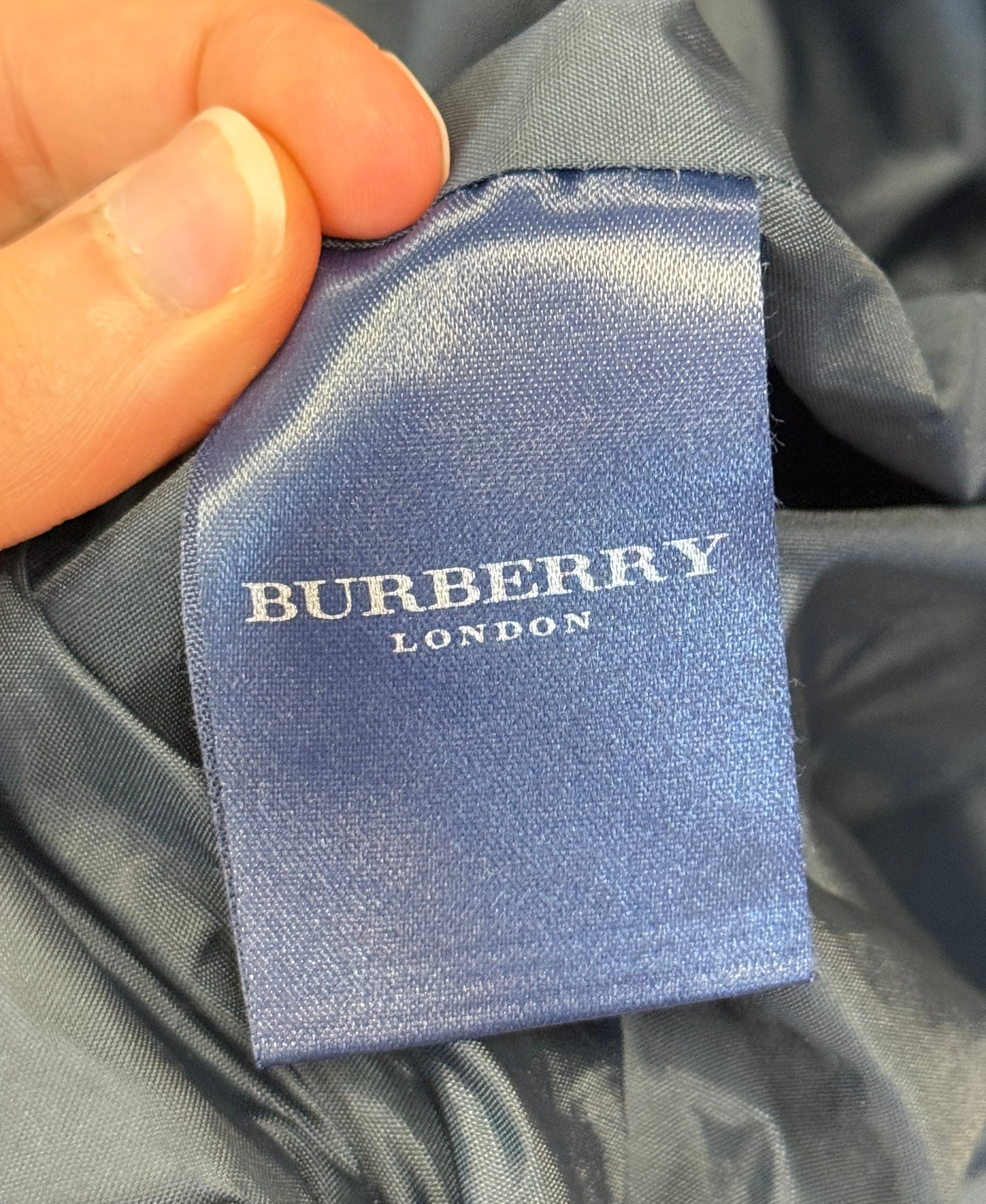 BURBERRY Men's Windbreaker Button Up Zip Nova Check Vintage Jacket Sz. Medium