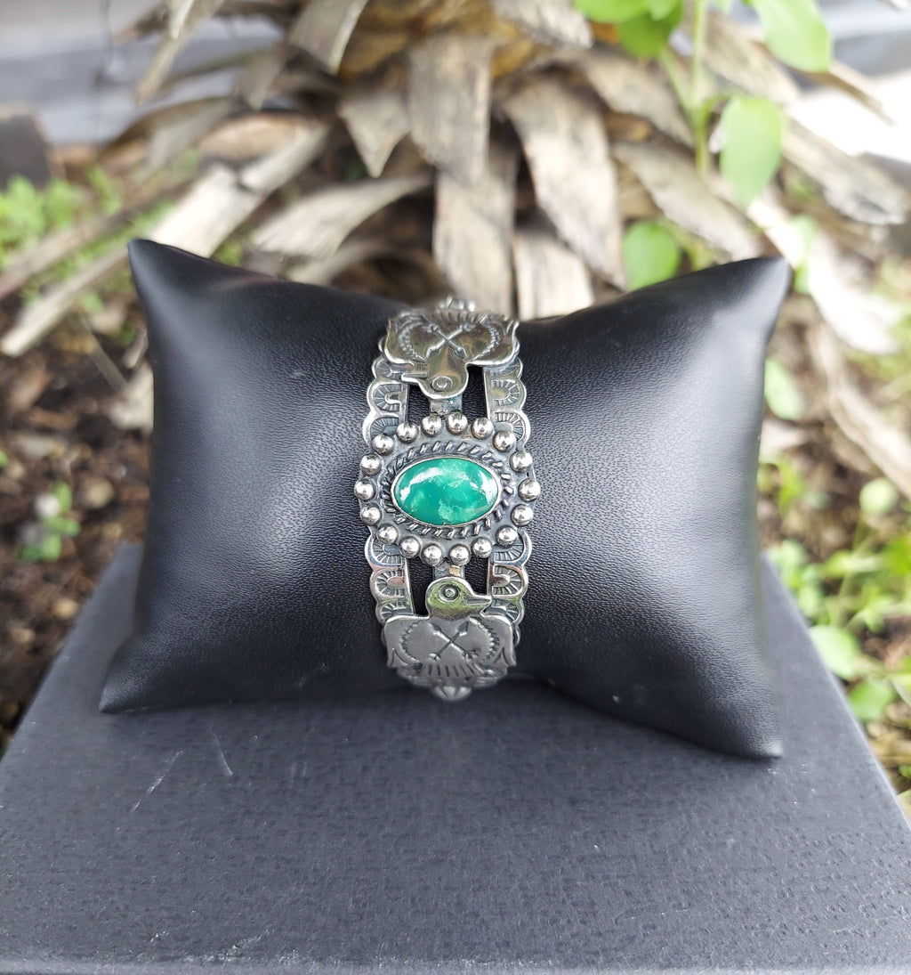 Sterling Silver Native American Green Stone Cuff Sz. 2 1/2