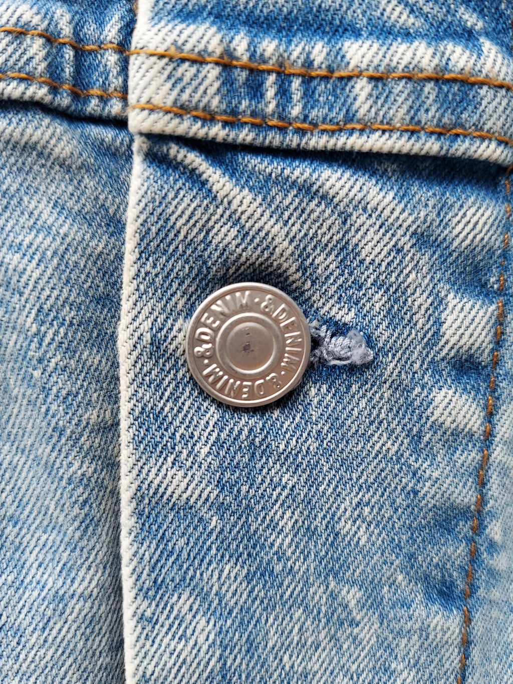 Mero_Karamelo_mx Hand-Painter Denim Star/Studded Jacket Sz. X-Large